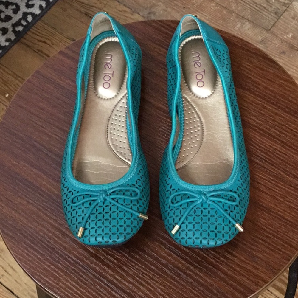 Me Too Flats Size 9